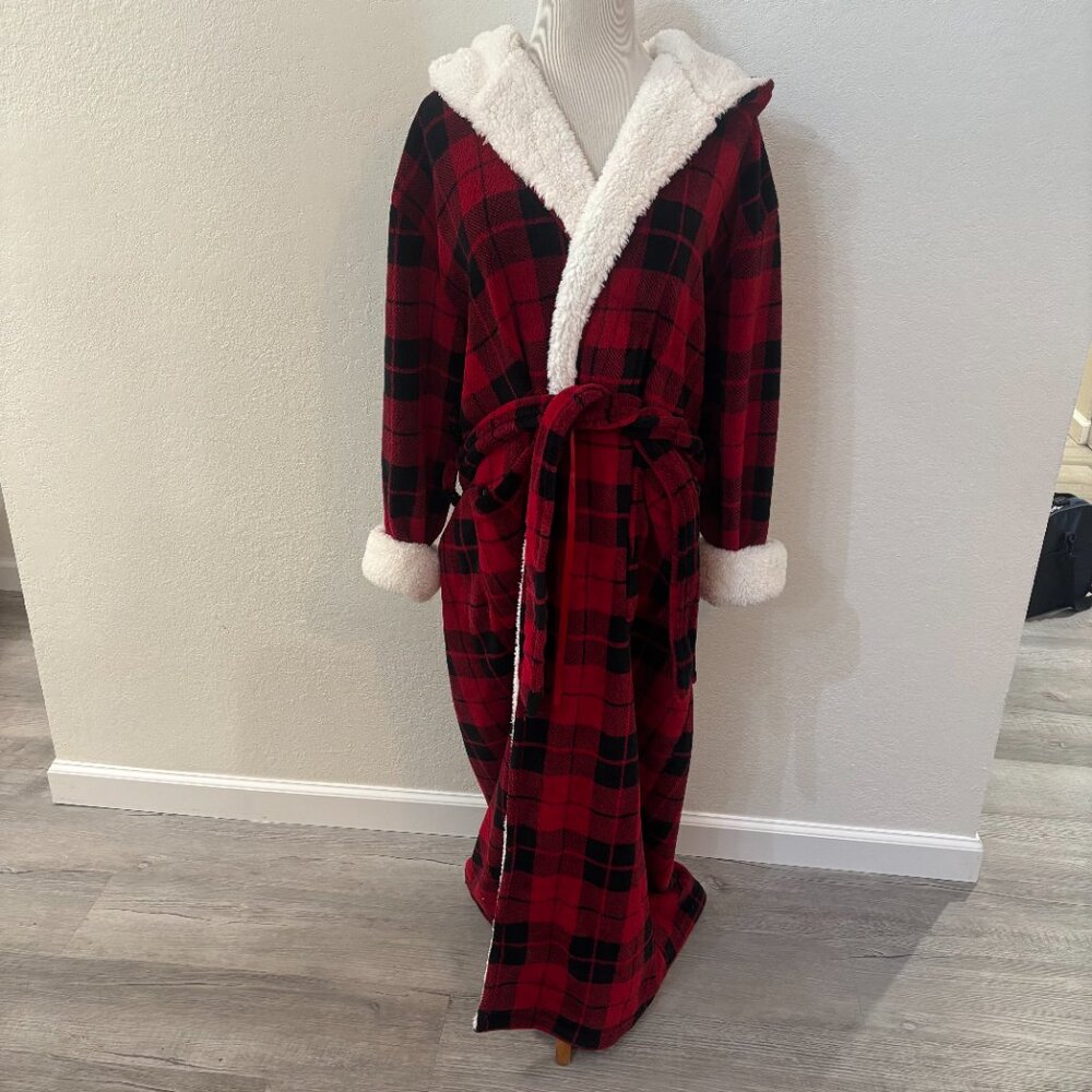 Alexander Del Rossa Long Plaid Robe